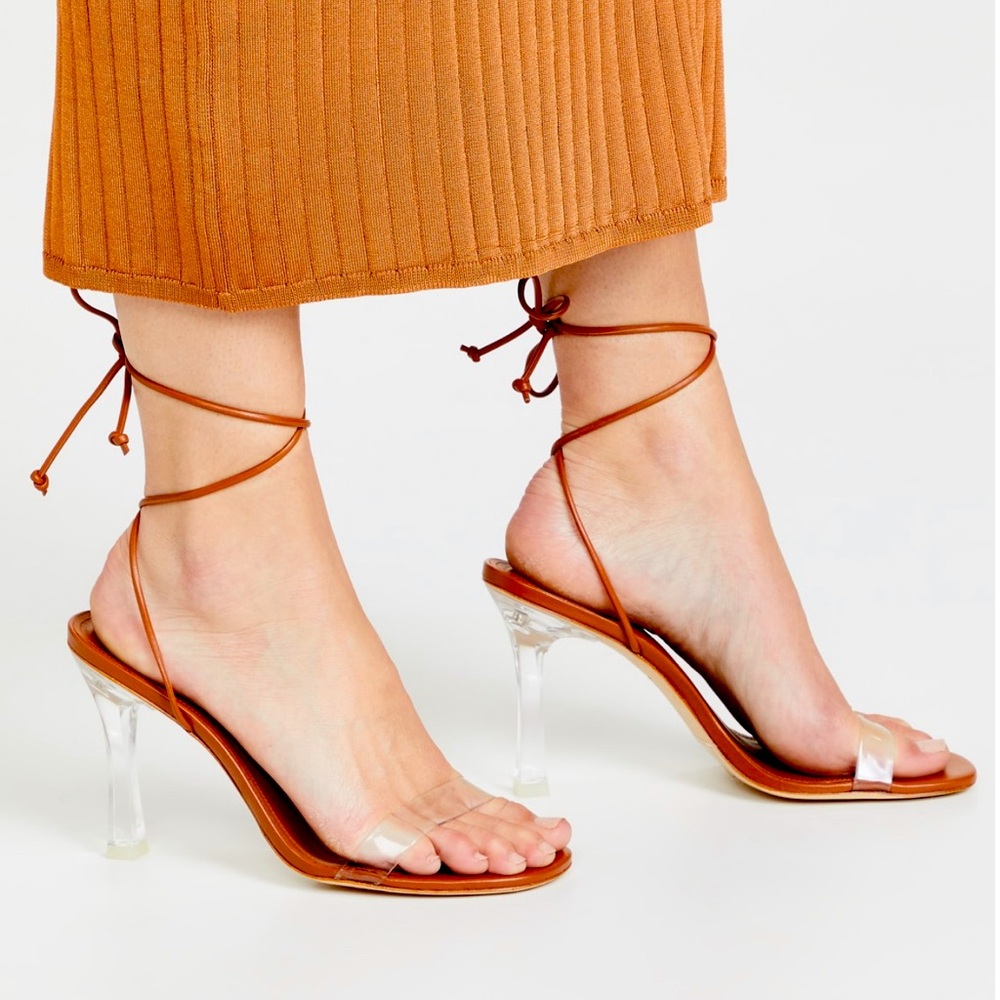Larroude Gloria Sandal in Caramel size 8